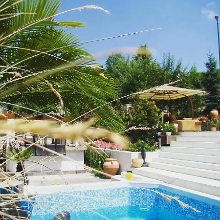 Royal Villa *