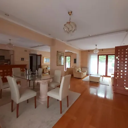 Royal Villa