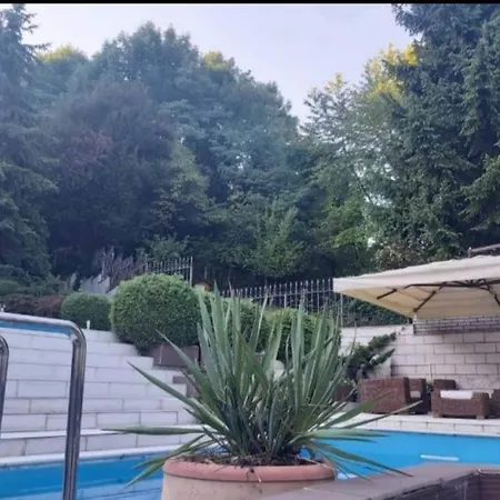 Villa Royal *